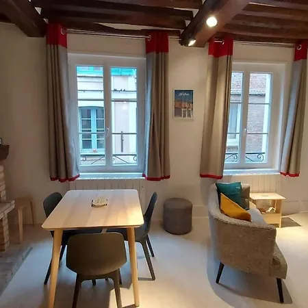 La Brise Normande Centre De De オンフルール